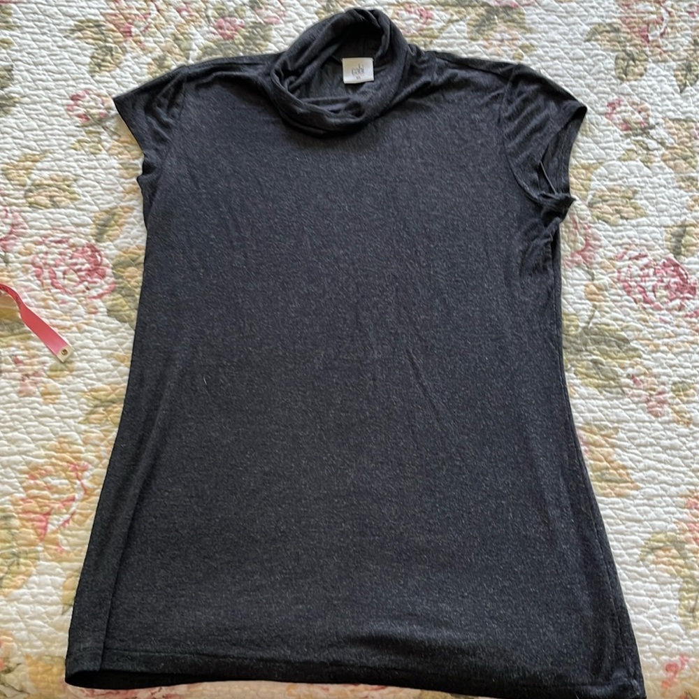 Cute Cabi Cap Sleeve T-neck Pullover Top